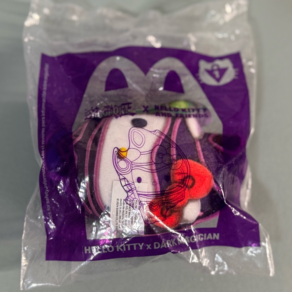 *New* Sanrio hello Kitty x dark magician Yu-gi-oh McDonald’s plush doll